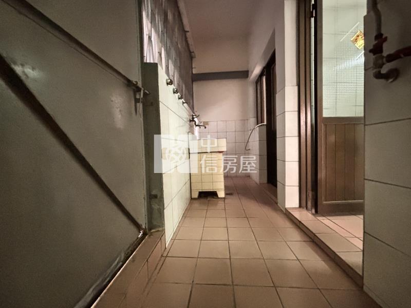 中科世貿*臨12米路*孝親透天房屋室內格局與周邊環境