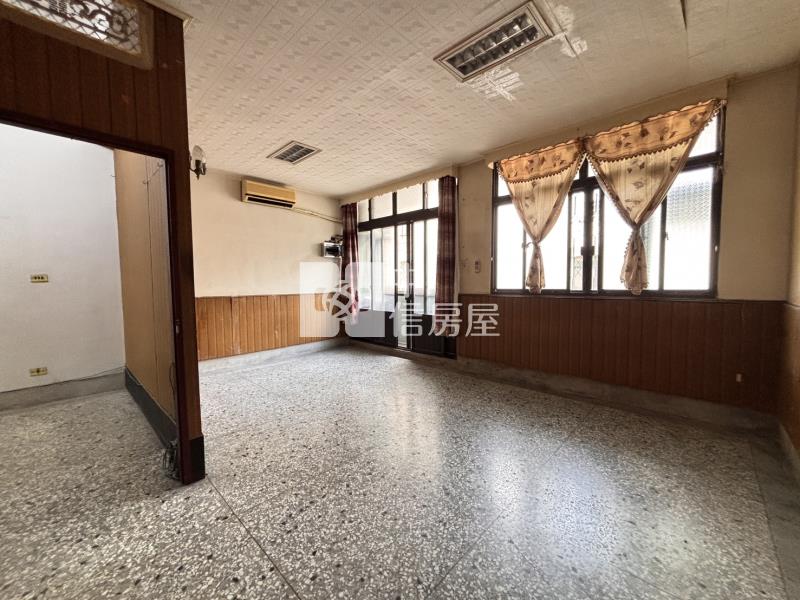 中科世貿*臨12米路*孝親透天房屋室內格局與周邊環境