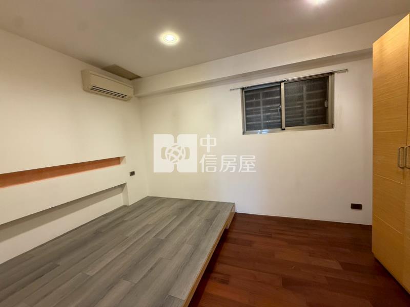 好市多臨路透天房屋室內格局與周邊環境