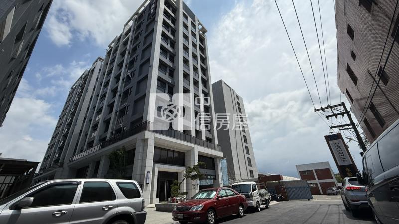 近青埔 忠愛莊稀有大露臺兩房+車位房屋室內格局與周邊環境