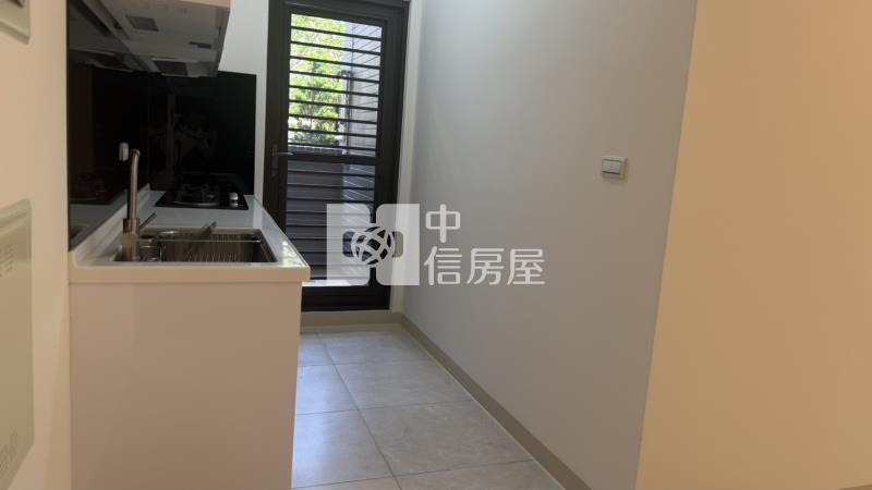 近青埔 忠愛莊稀有大露臺兩房+車位房屋室內格局與周邊環境