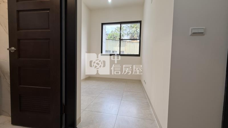 近青埔 忠愛莊稀有大露臺兩房+車位房屋室內格局與周邊環境