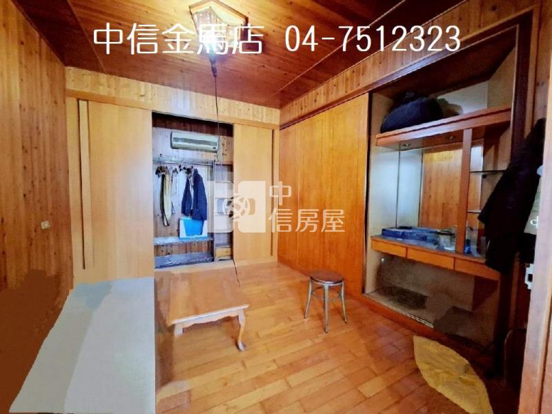 忠孝雙12米路黃金角店房屋室內格局與周邊環境