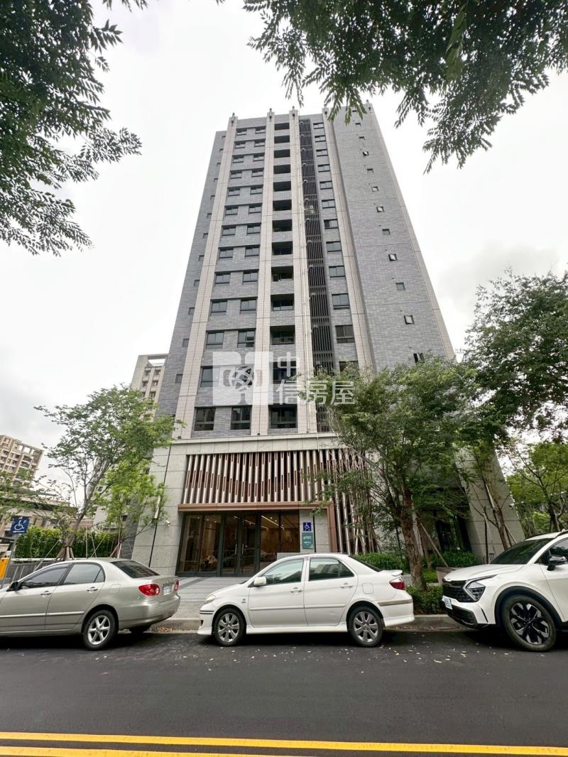 佳昂太和3全新兩房兩衛平車帝王戶房屋室內格局與周邊環境