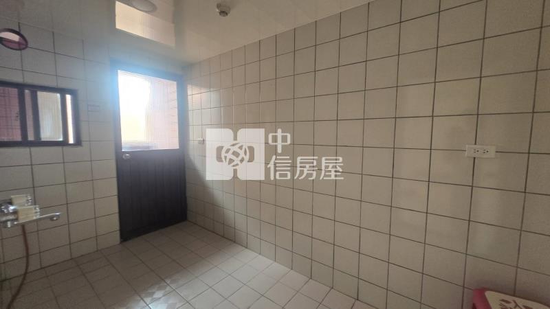 龍南路兩房~室內28坪房屋室內格局與周邊環境