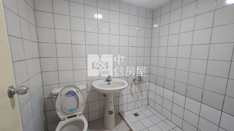龍南路兩房~室內28坪房屋室內格局與周邊環境