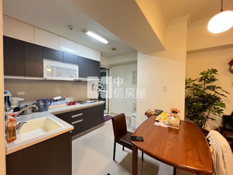專任-竹科關新商圈美三房+平車(北歐社區)房屋室內格局與周邊環境