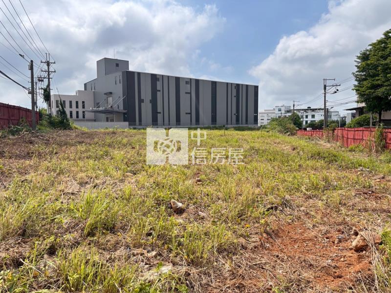 幼獅工業區雙面臨路丁建房屋室內格局與周邊環境