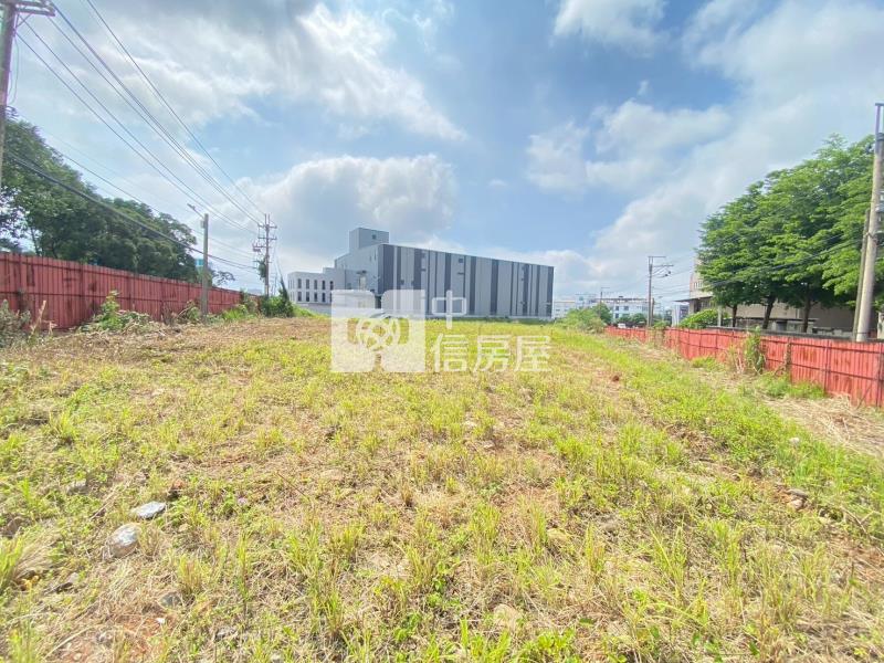 幼獅工業區雙面臨路丁建房屋室內格局與周邊環境