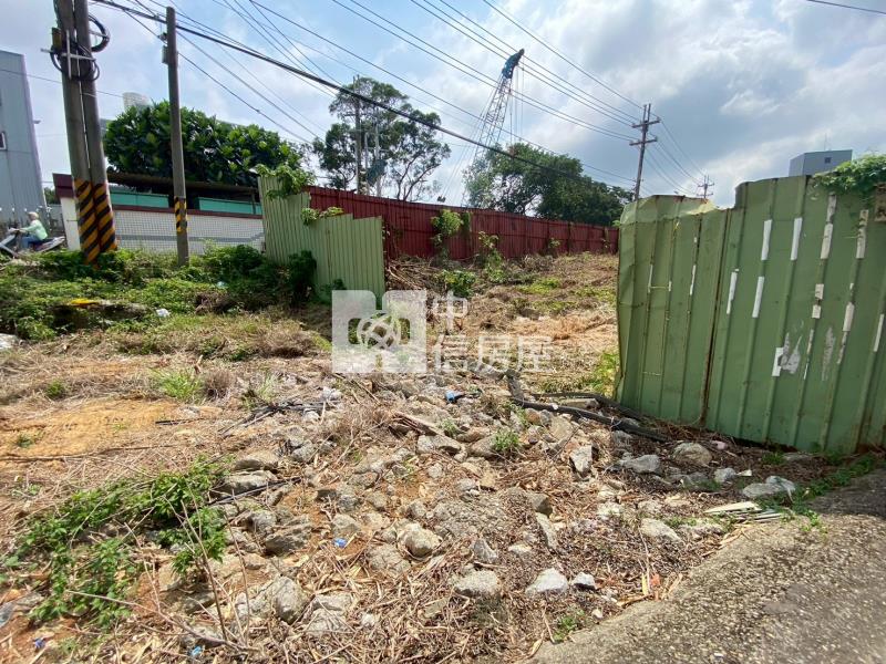 幼獅工業區雙面臨路丁建房屋室內格局與周邊環境