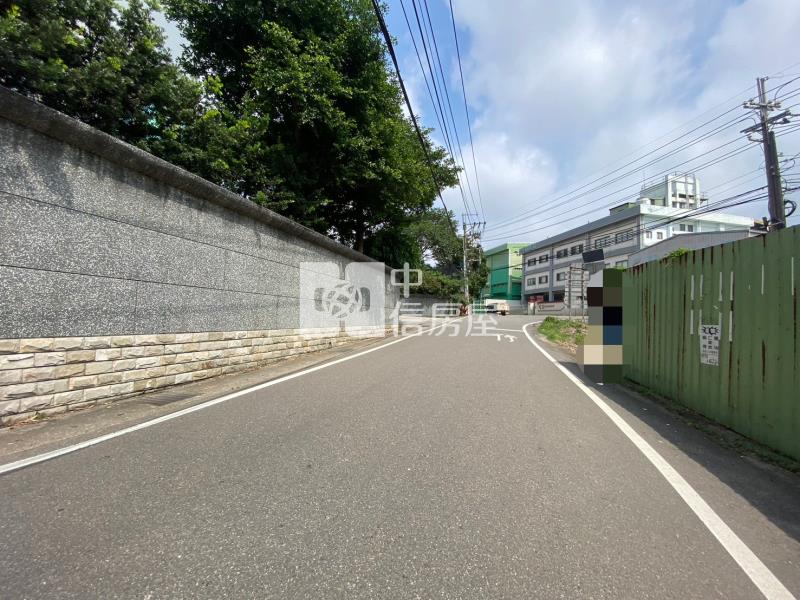 幼獅工業區雙面臨路丁建房屋室內格局與周邊環境