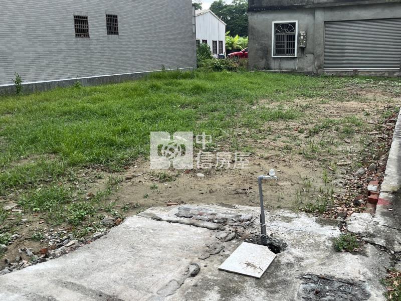 新化中正路面角窗商業寶地房屋室內格局與周邊環境