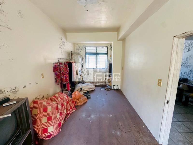 ▲中華路大四房房屋室內格局與周邊環境