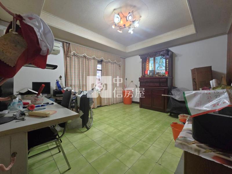 中壢戶政黃金透店房屋室內格局與周邊環境