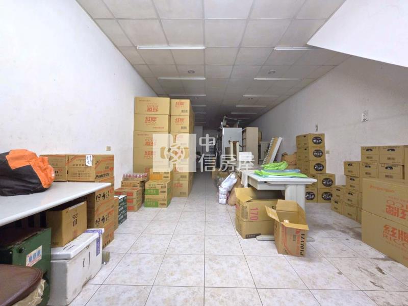 中壢戶政黃金透店房屋室內格局與周邊環境
