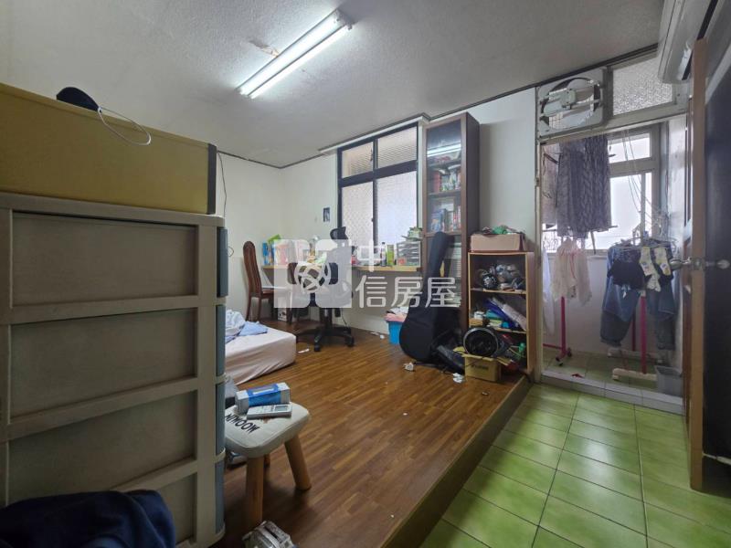 中壢戶政黃金透店房屋室內格局與周邊環境