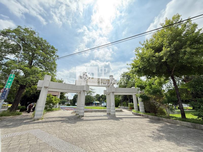 中區光復路樓店房屋室內格局與周邊環境