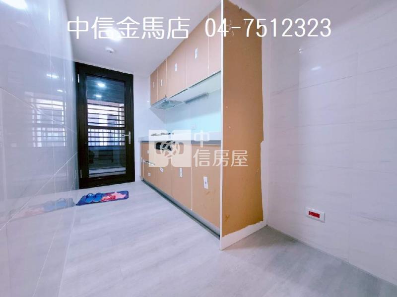 金馬之櫻三房美廈房屋室內格局與周邊環境