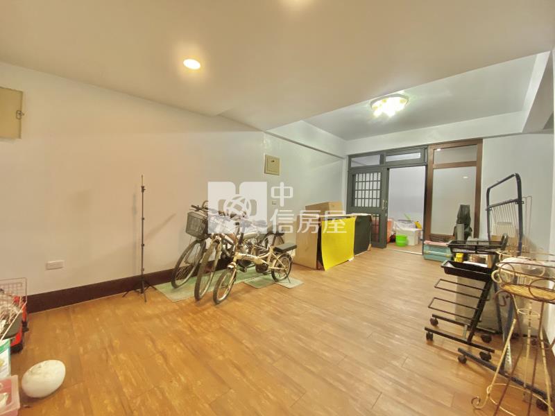 松竹捷運邊間美墅房屋室內格局與周邊環境