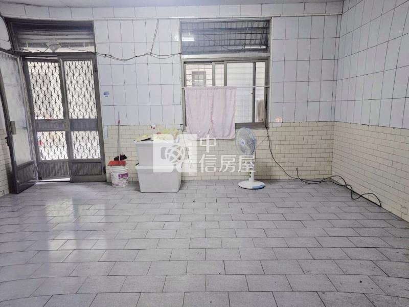善化車站旁低總價透天房屋室內格局與周邊環境