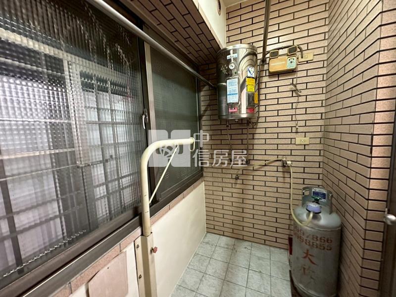 專~新市國宅三房平車電寓房屋室內格局與周邊環境