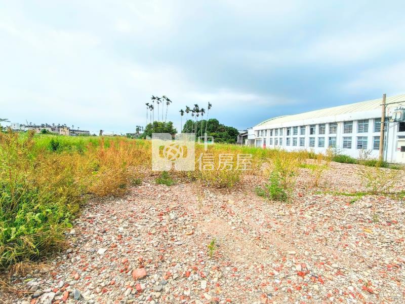 (霧峰)財源廣聚.800坪工業地.大車可達房屋室內格局與周邊環境