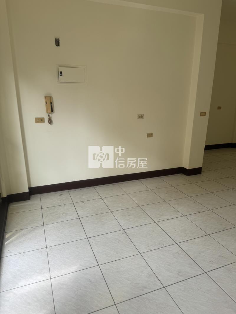 客運園區公寓房屋室內格局與周邊環境