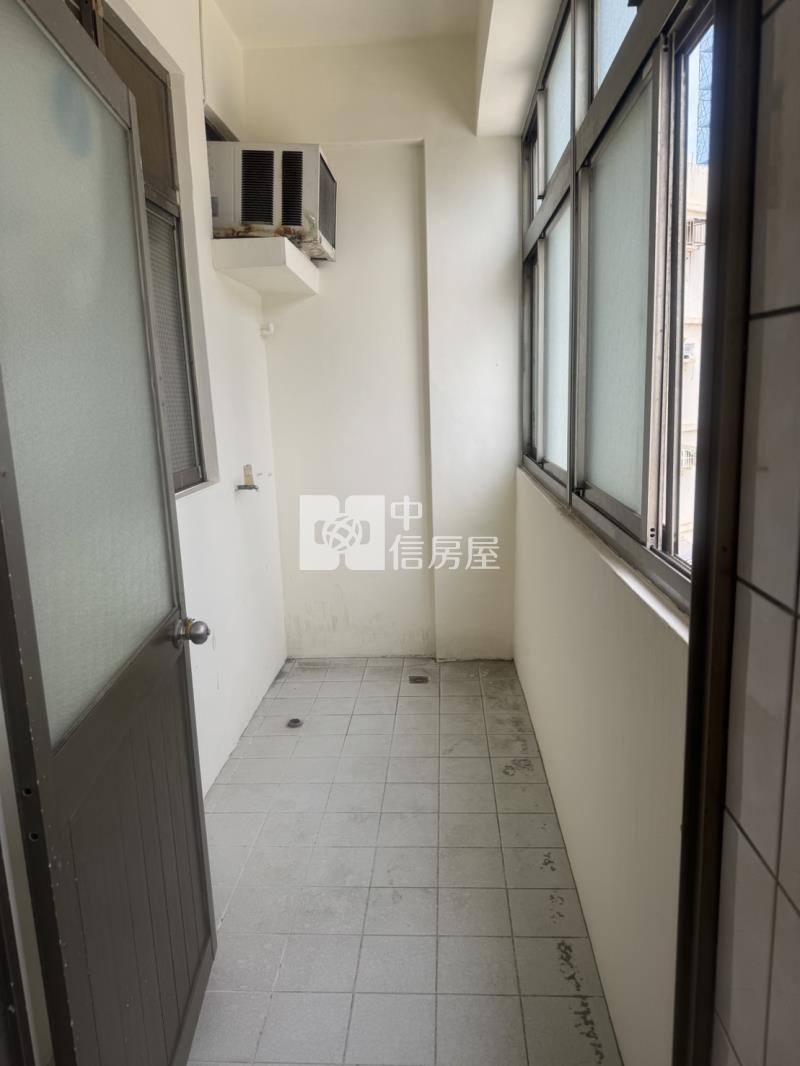 客運園區公寓房屋室內格局與周邊環境