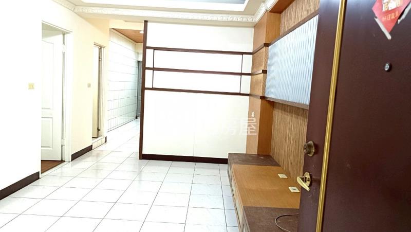 近南科山水京華2+1房平車房屋室內格局與周邊環境