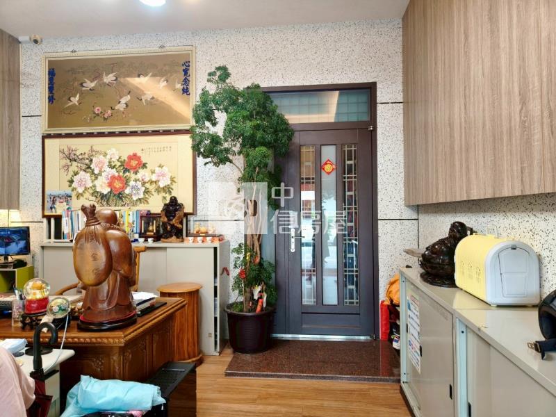 斗六市同德街店住房屋室內格局與周邊環境