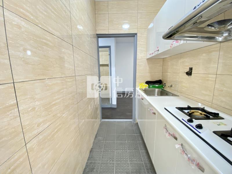 中國醫正3房雙衛浴美寓房屋室內格局與周邊環境