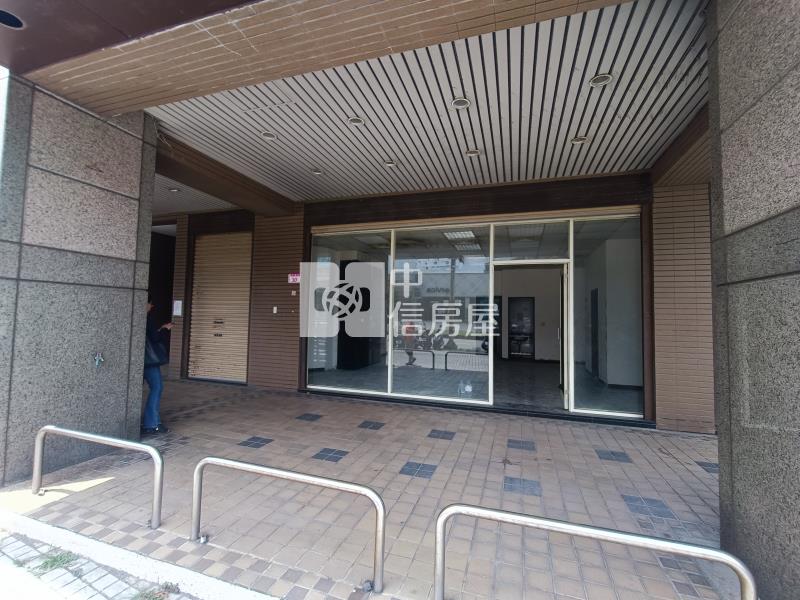【奔馳】中園路金店面房屋室內格局與周邊環境
