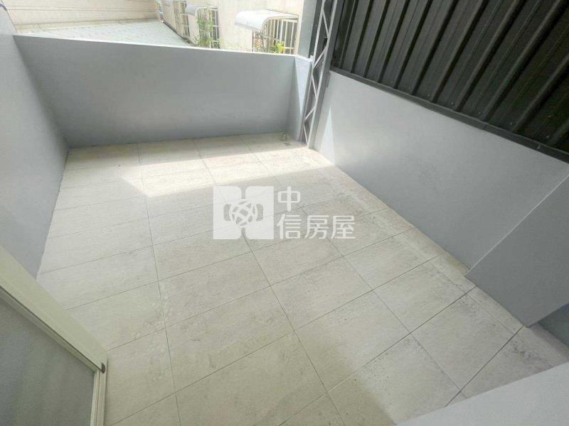 中正路雙車美墅房屋室內格局與周邊環境