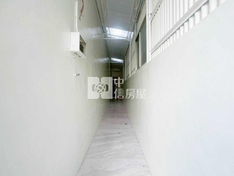 中正路雙車美墅房屋室內格局與周邊環境