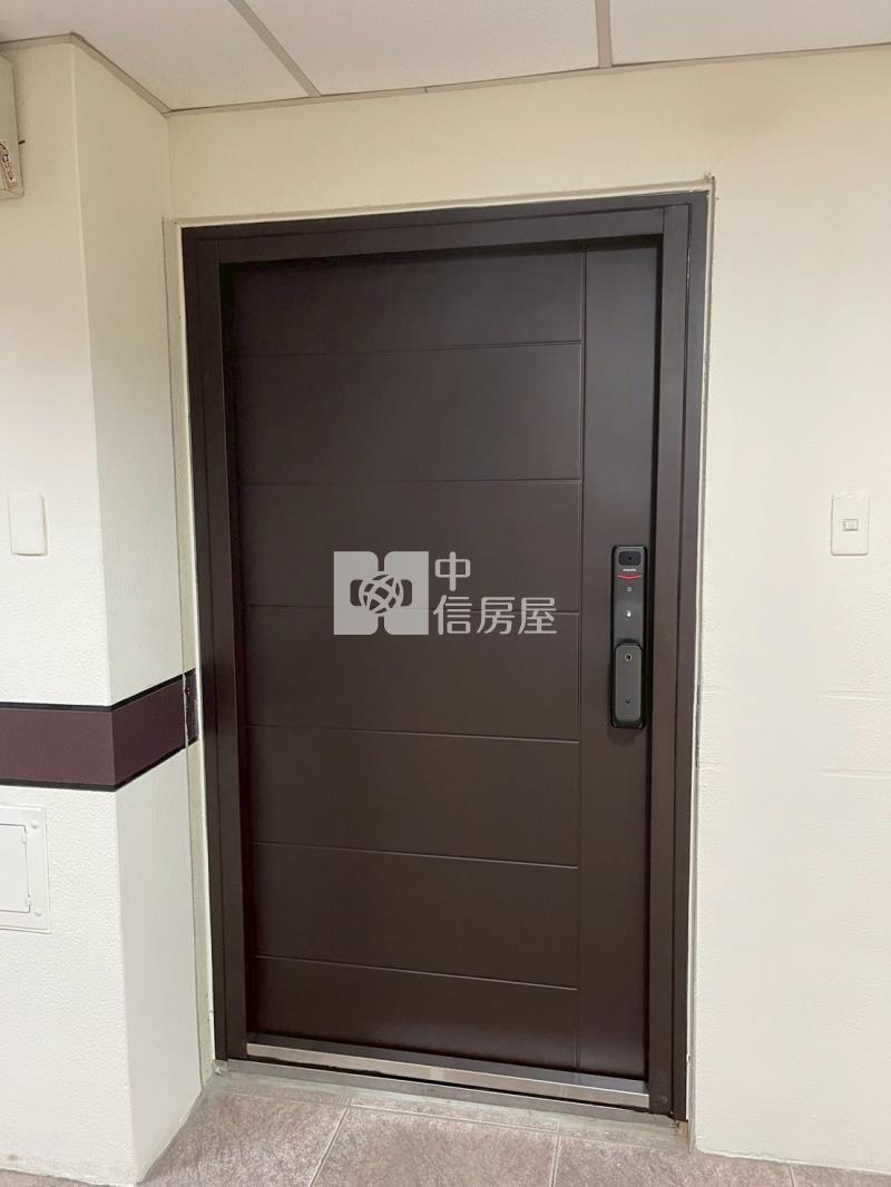 專簽南區美三房+坡道平車房屋室內格局與周邊環境