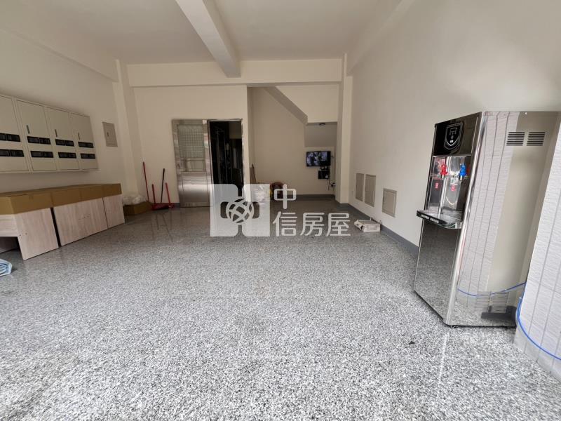 觀音工業區18間套房全新收租電梯透天房屋室內格局與周邊環境