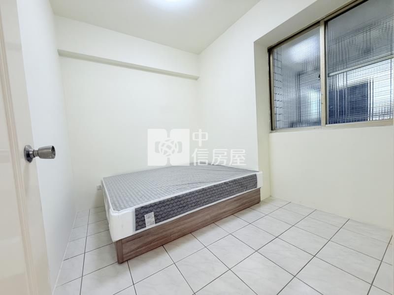 大里超低總價電梯兩房房屋室內格局與周邊環境