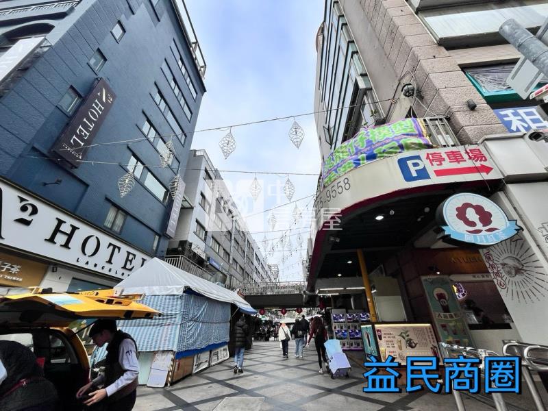 新民高中8米活路透天房屋室內格局與周邊環境