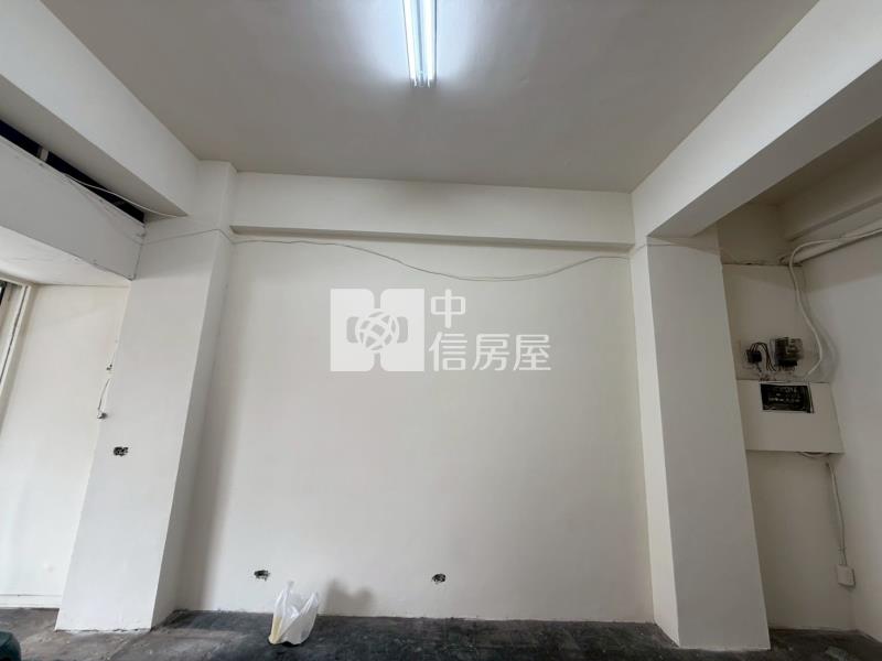 七賢二路超值金店面房屋室內格局與周邊環境