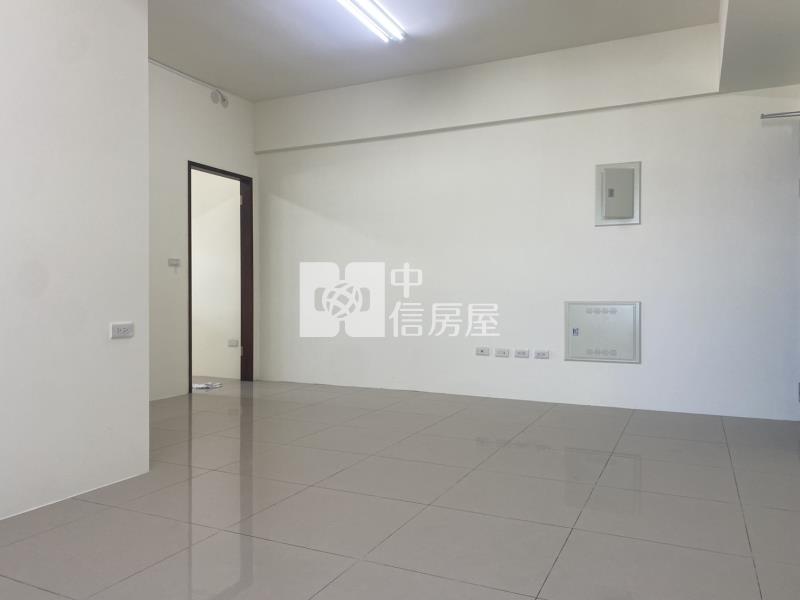 仁德家賀全新二房華廈房屋室內格局與周邊環境