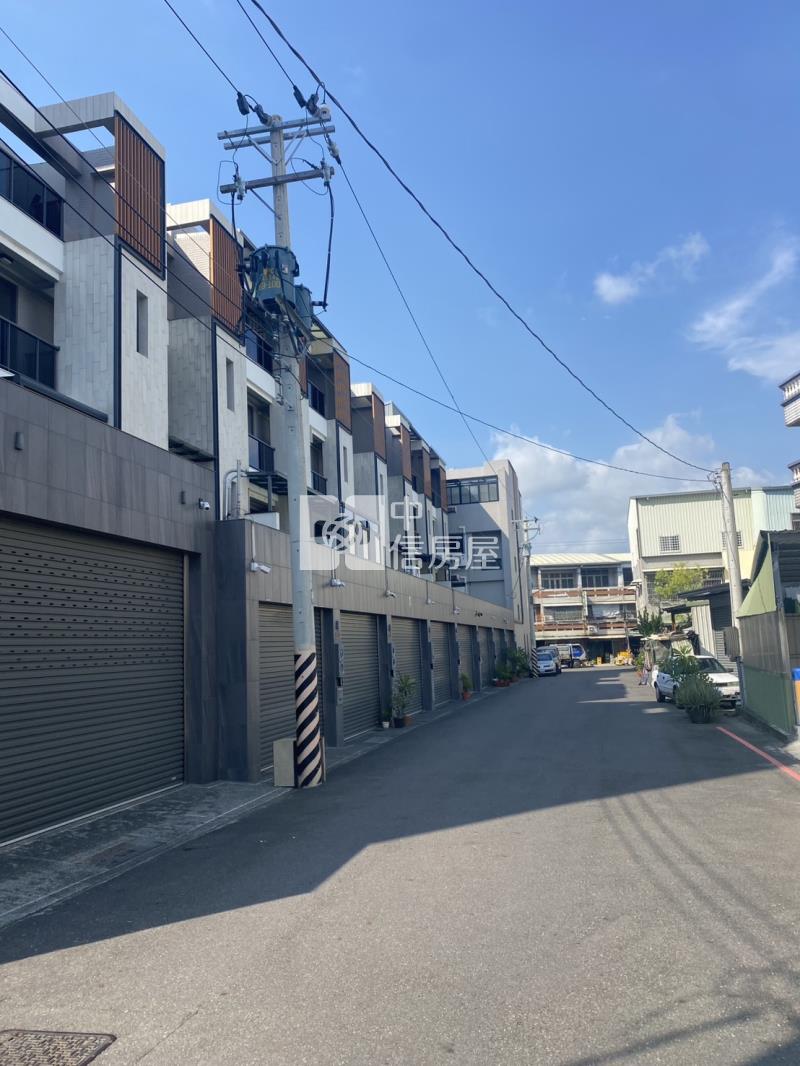 仁德家賀全新二房華廈房屋室內格局與周邊環境