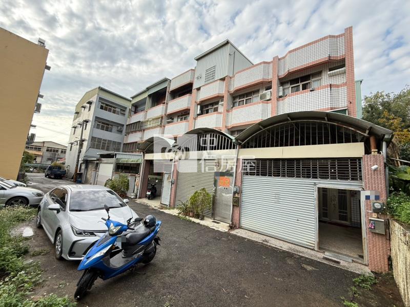 27年朝南大地坪車庫透天房屋室內格局與周邊環境