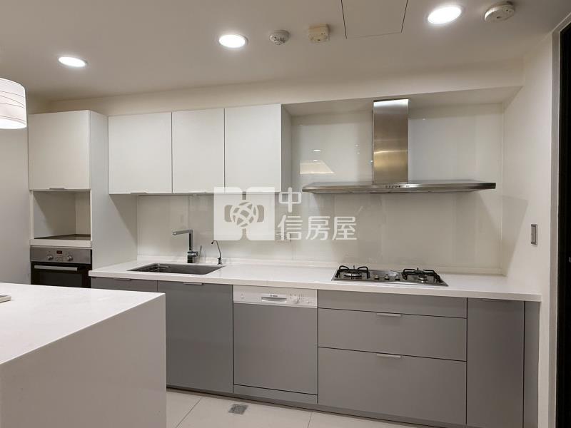 獨家★五期精銳質感宅★大三房雙平車房屋室內格局與周邊環境