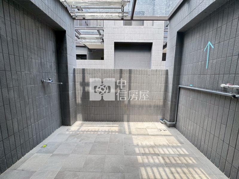精晨雙城單元十二五房電梯別墅房屋室內格局與周邊環境