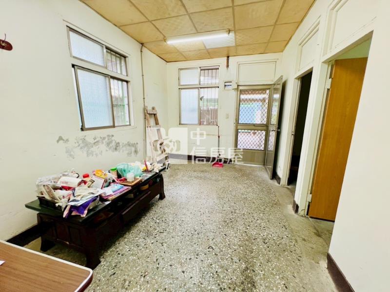 邊間低總價平房房屋室內格局與周邊環境