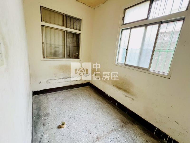 邊間低總價平房房屋室內格局與周邊環境