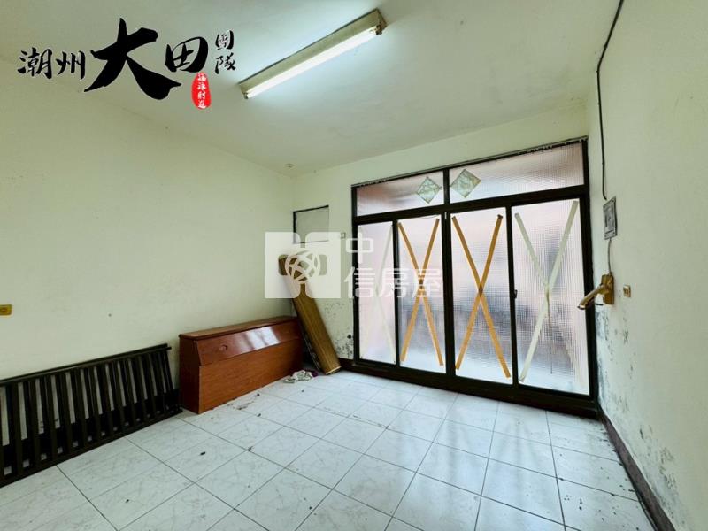 新園港墘俗透天房屋室內格局與周邊環境