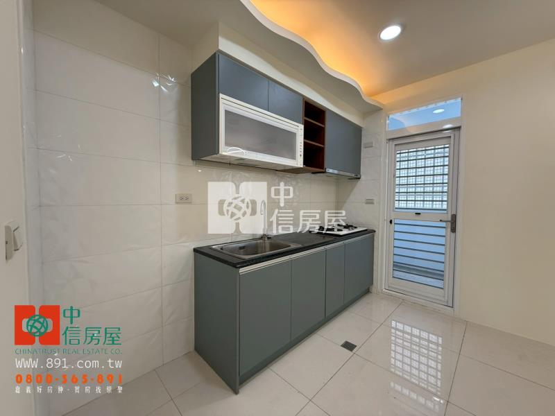 文化路尾全新整理3房房屋室內格局與周邊環境