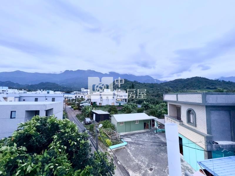C3-1成功純樸生活透天房屋室內格局與周邊環境