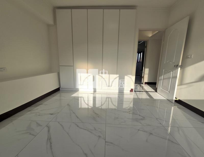 民俗公園住有名園4房平車房屋室內格局與周邊環境